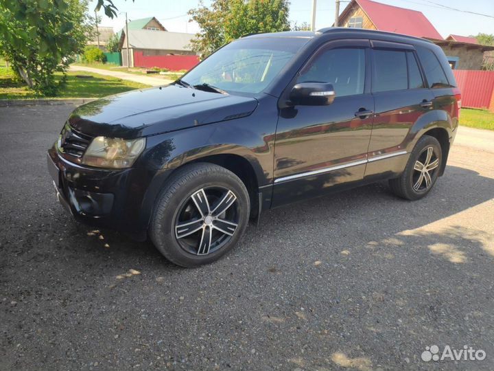 Suzuki Grand Vitara 2.0 AT, 2012, 343 000 км