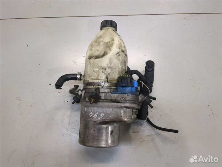 Насос усилителя руля Fiat Croma, 2005