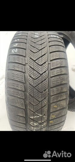 Pirelli Winter Sottozero 3 275/35 R19 98V
