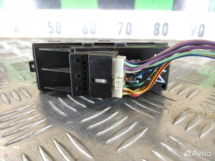 Блок управления стеклоподъемниками Daihatsu Atrai