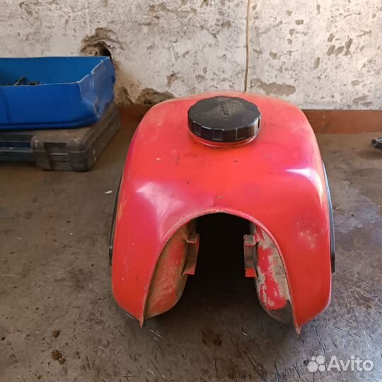 Бензобак иж Юпитер 5 иж Планета 5