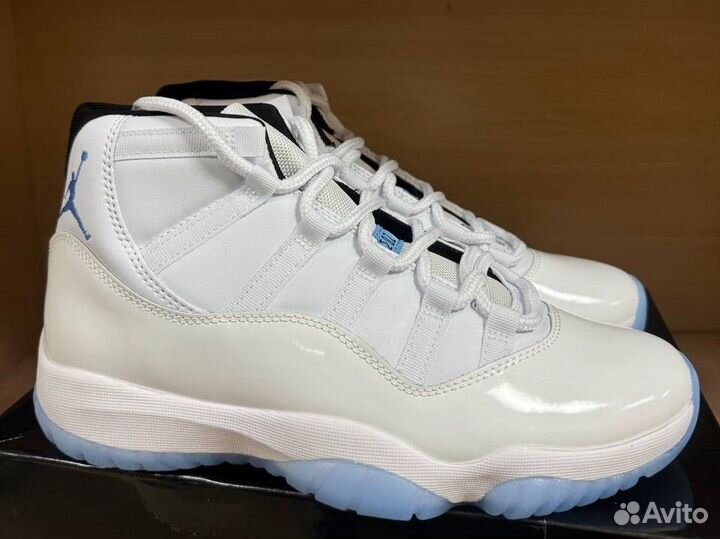 Nike air jordan 11 legend blue