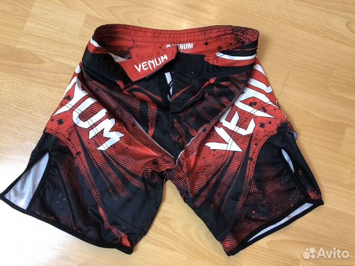 Шорты Venum