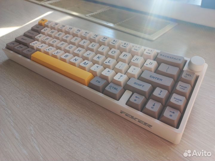 Механическая клавиатура feker ik65