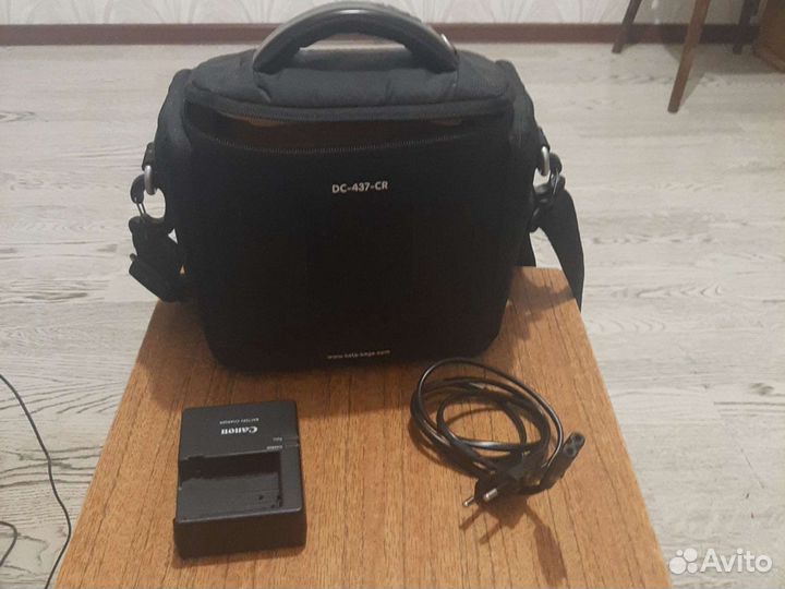 Зеркальный фотоаппарат canon 650d