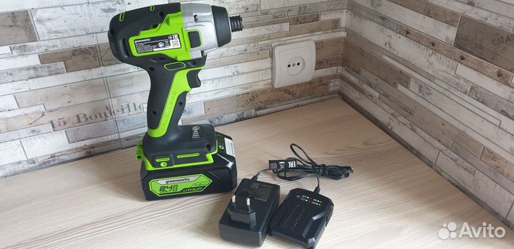 GreenWorks GD24ID3 24V