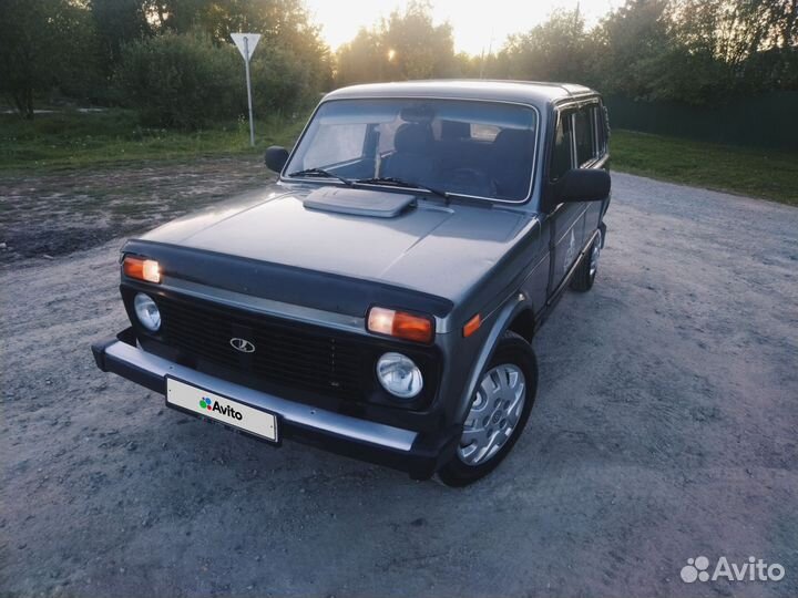 LADA 4x4 (Нива) 1.7 МТ, 2010, 120 000 км