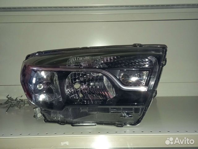 Фара Лада Веста правая (10290)