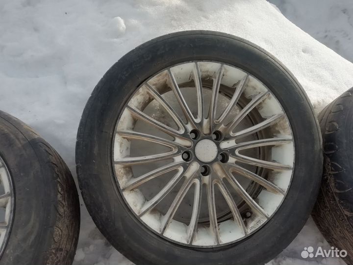 Шини и диски