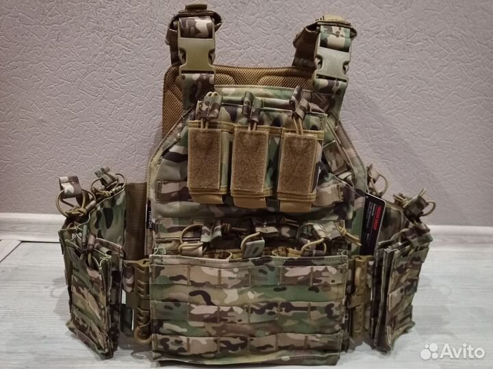 Армейская разгрузка плитник бронежилет с подсумкам