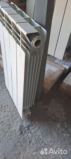 Радиатор отопления биметаллический
