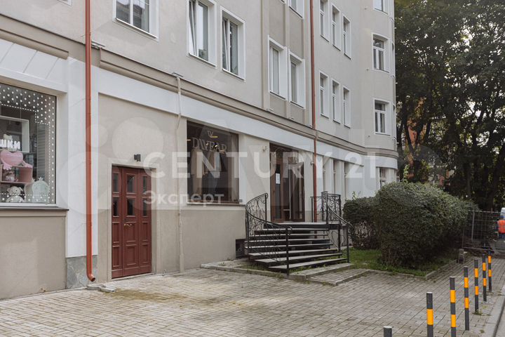 4-к. квартира, 71,4 м², 1/4 эт.