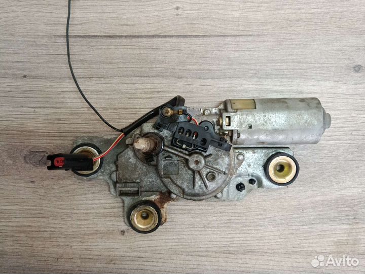 Моторчик стеклоочистителя задний ford focus 1