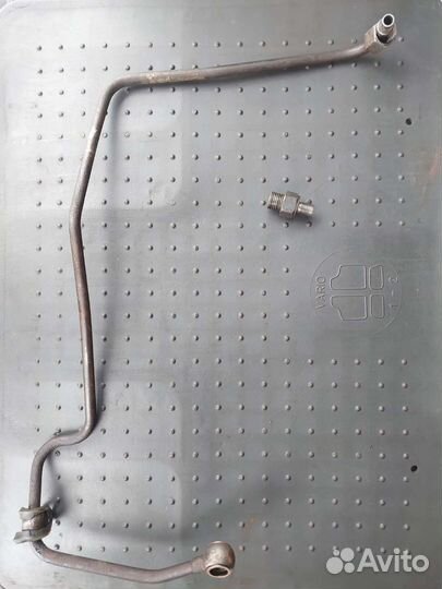 Трубка масляная турбины Volkswagen 028145771N