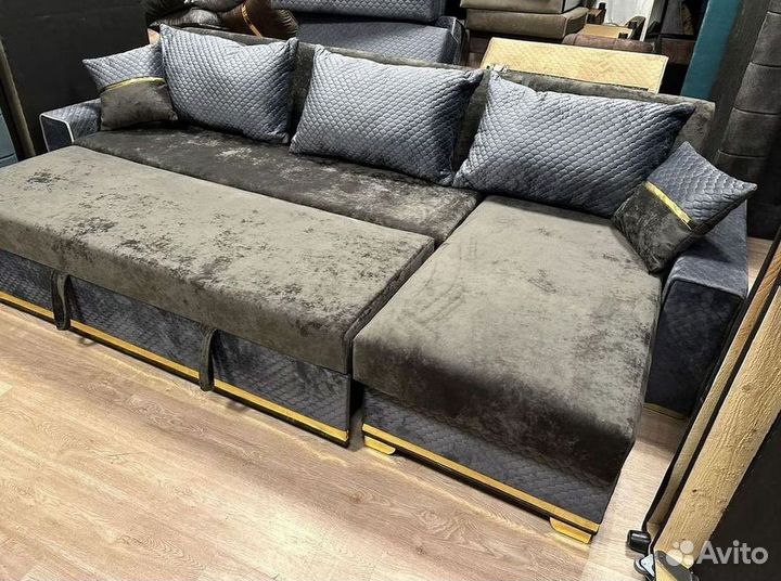 Диван угловой раскладной в наличии