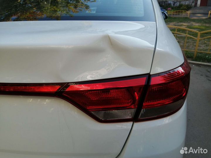 Крышка багажника Киа Рио 2019 белый оригинал