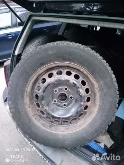 R16 Michelin Spacity 215/65, PCD 5x112 DIA 54