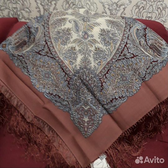 Платок павловопосадский