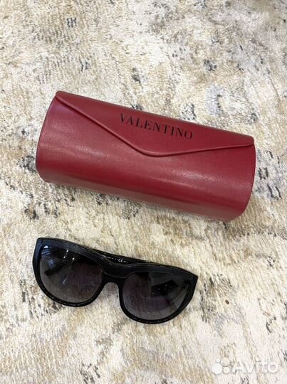 Солнцезащитные очки Valentino оригинал