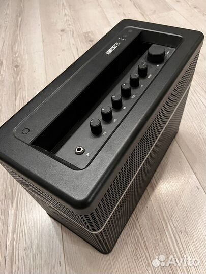 Комбоусилитель гитарный Line 6 amplifi 75