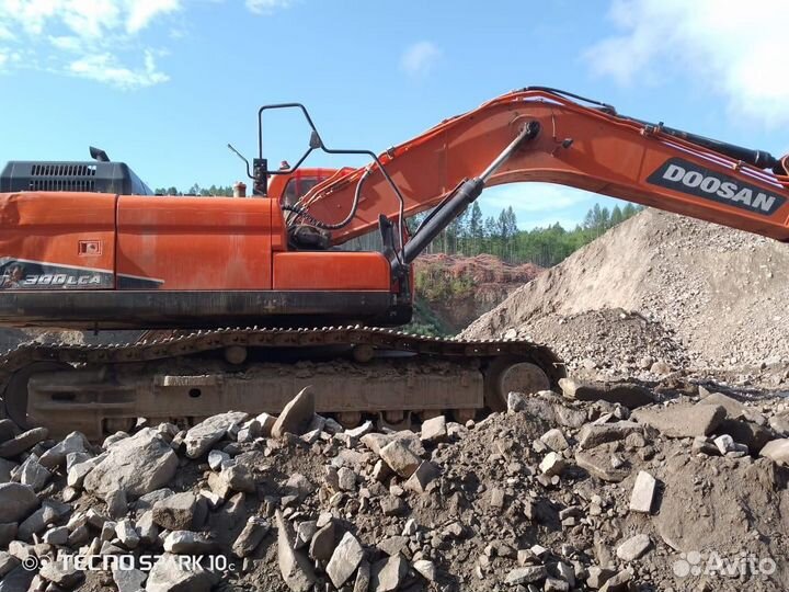 Гусеничный экскаватор DOOSAN DX300LCA-7M, 2022