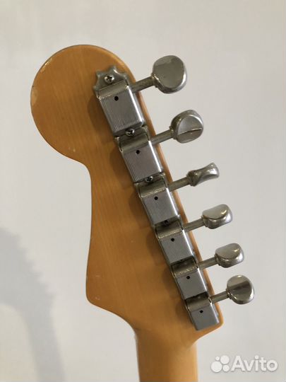Fender Stratocaster ST57 Япония 1993 год