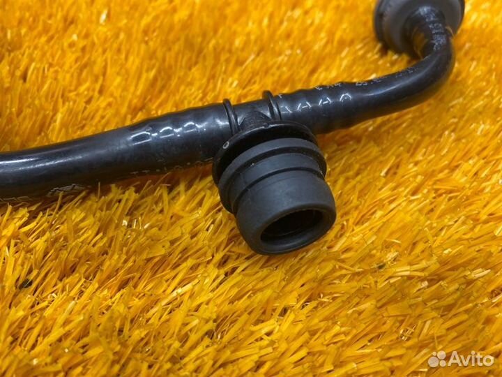 Трубка вакуумная Volkswagen Passat B7 caxa 2011