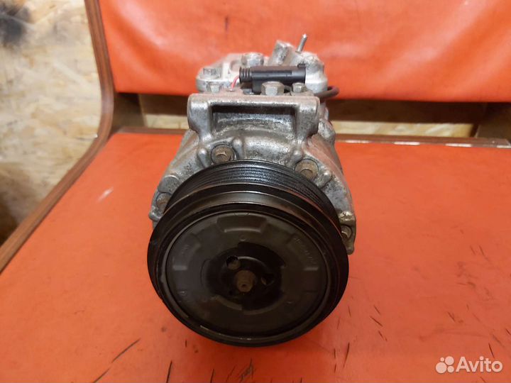 Компрессор кондиционера Mercedes A0012301711