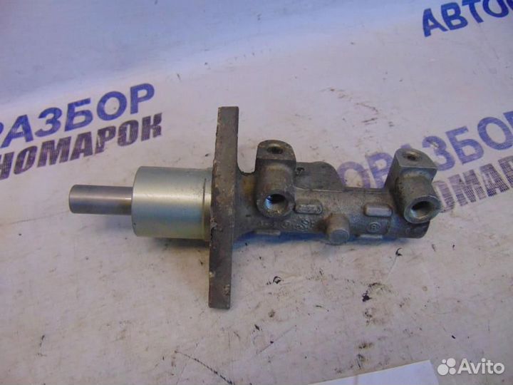 Цилиндр тормозной главный для Peugeot 400 407 2004