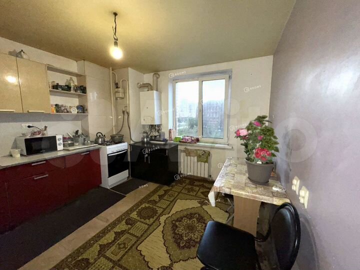 3-к. квартира, 75 м², 4/10 эт.