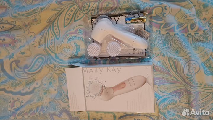 Щётка для лица Mary Kay