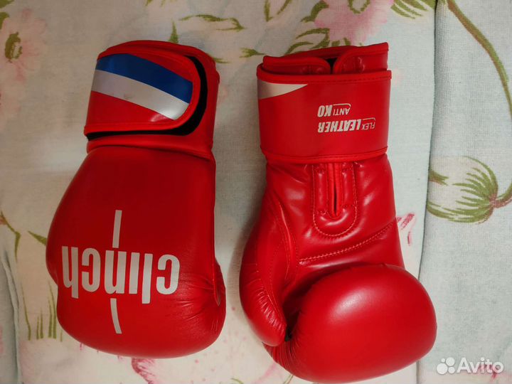 Шлем,перчатки, защита голени