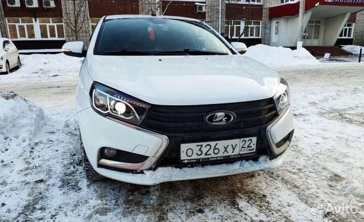 Комплект тюнинг передние фары Веста