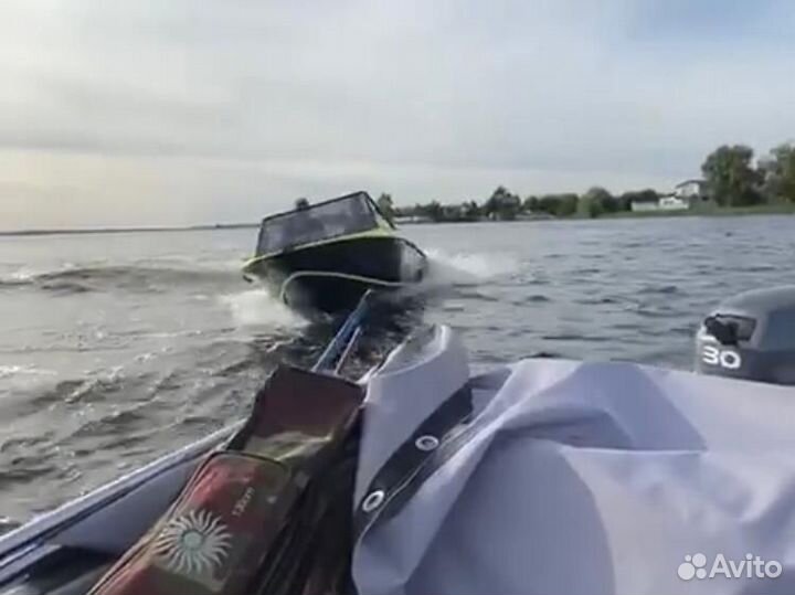 Моторная лодка Крым