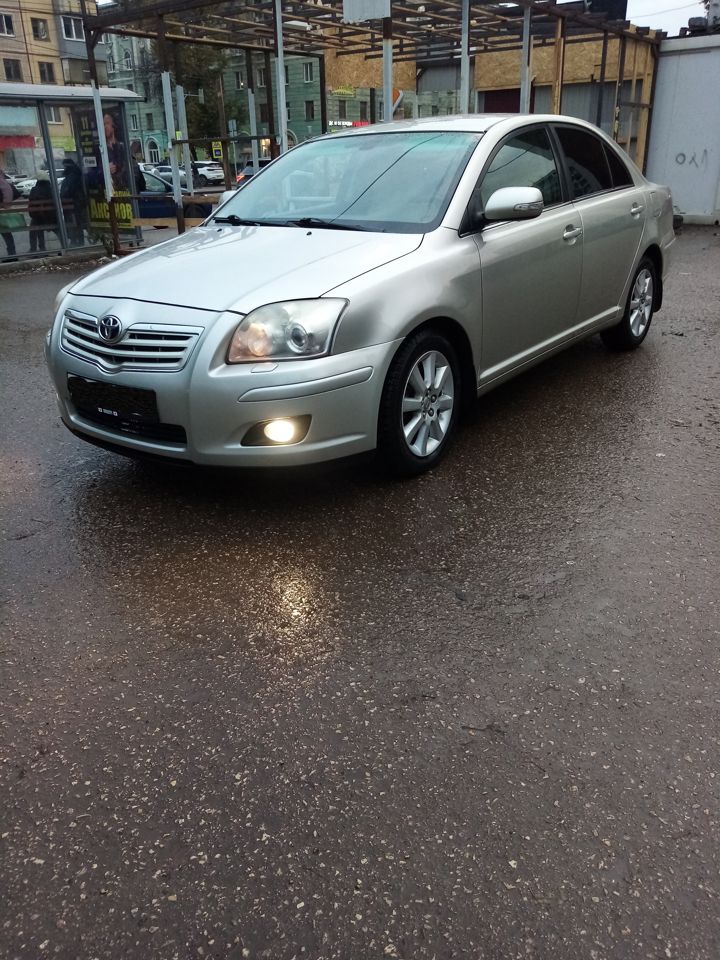 Toyota Avensis: фото из отзыва