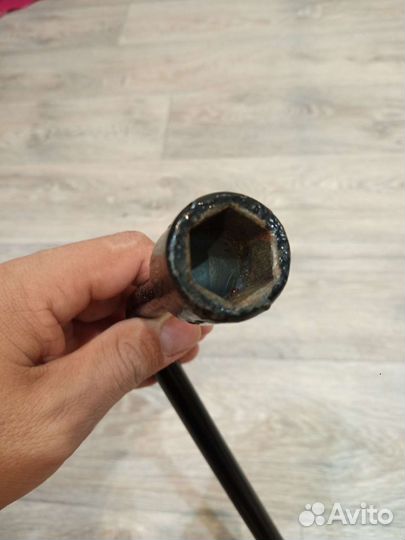 Балонный ключ 19