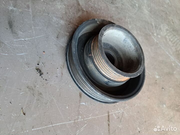 Шкив коленвала Ford Fiesta mk5