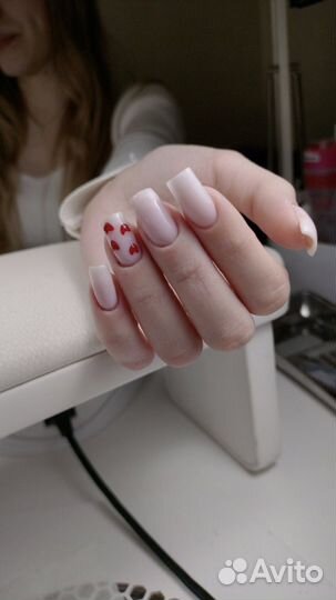Маникюр гель лак