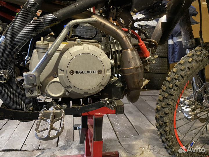 Regulmoto Seven Medalist 140