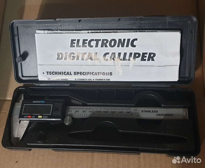 Штангенциркуль электронный LCD дисплей, в кейсе