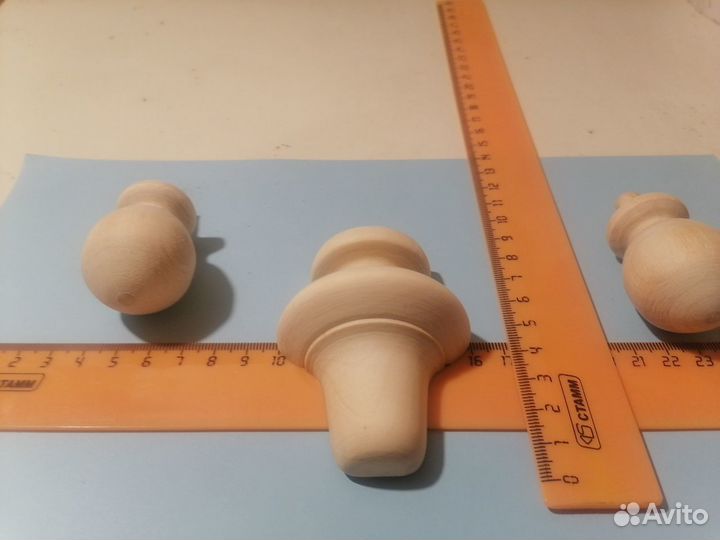 Старинные настенные часы точенки 1