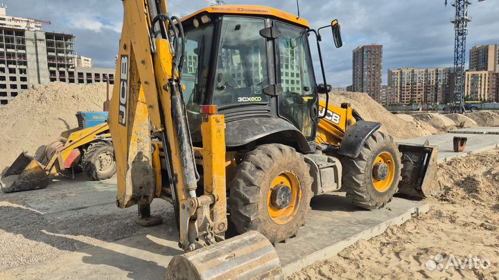 Думпер JCB TD7, 2012