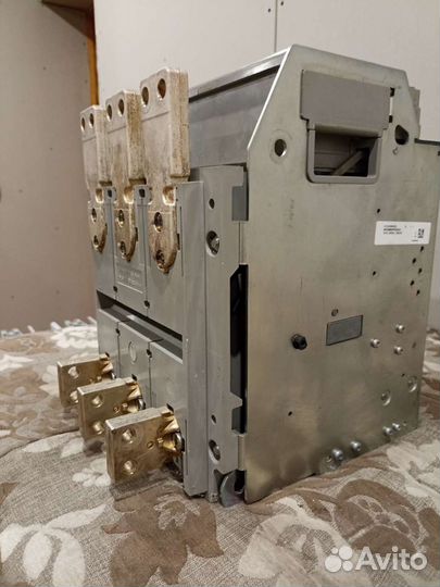 Выключатель автоматический Schneider Compact NS 10