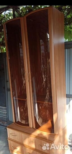 Шкаф буфет бу