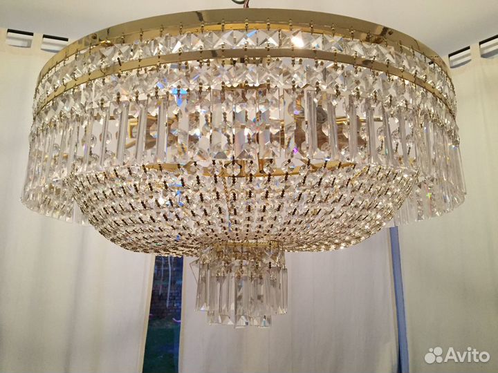 Люстра хрустальная