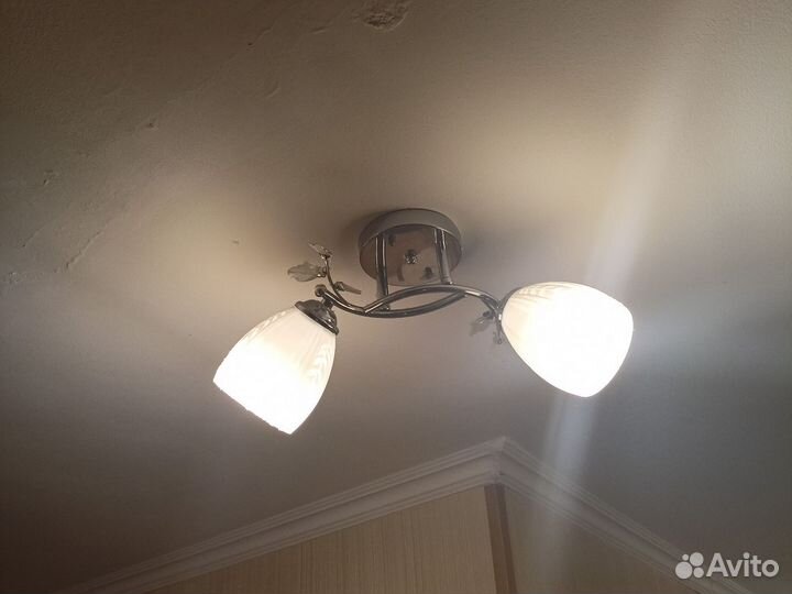 Люстры потолочные