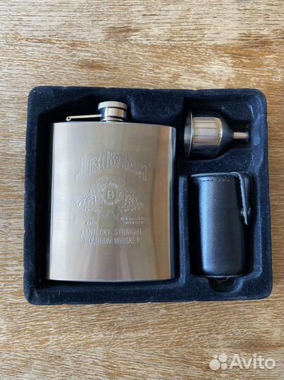 Подарочный набор фляжка рюмки