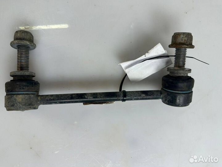 Стойка стабилизатора задняя правая Land Rover