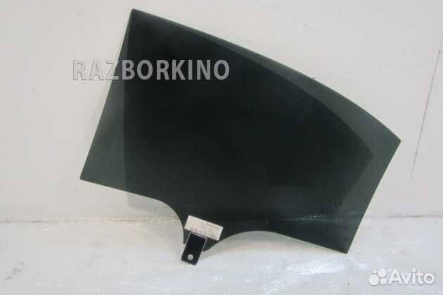 Стекло задней правой двери