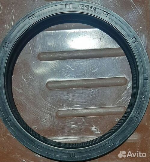 Задний сальник коленвала Nissan Micra III